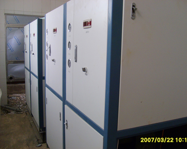 �W(xu��)Ժԡ��ϴԡ�Uˮ�������ϵ�y(t��ng)�����p��